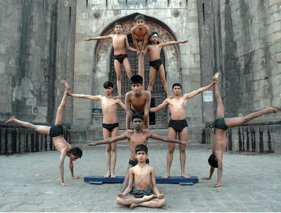 When the Body Transcends its Limits: Mallakhamb